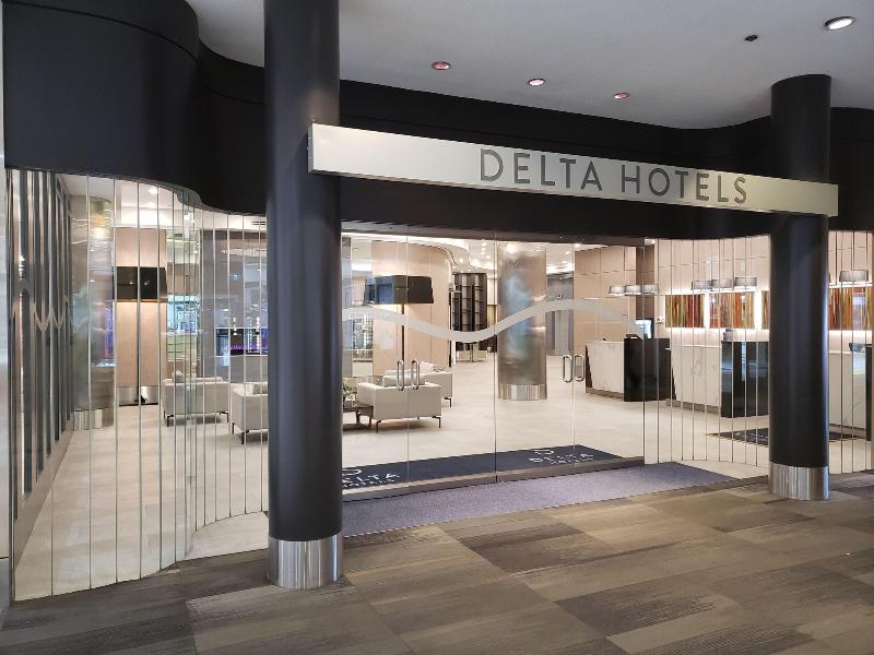 Delta Edmonton Centre Suite Hotel