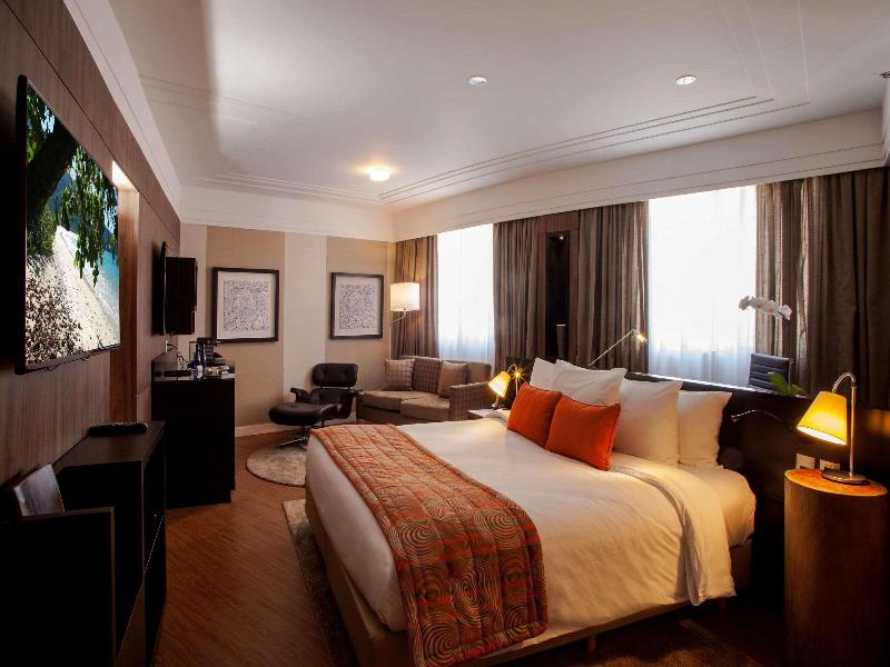 SUITE KING BED NON SMOKING