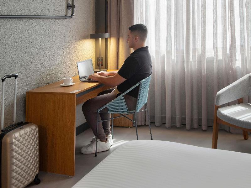 Novotel Porto Alegre Tres Figueiras image