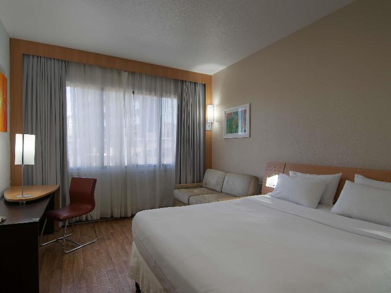 Novotel Porto Alegre Tres Figueiras image
