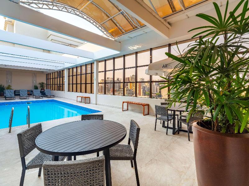 Mercure Curitiba Golden image