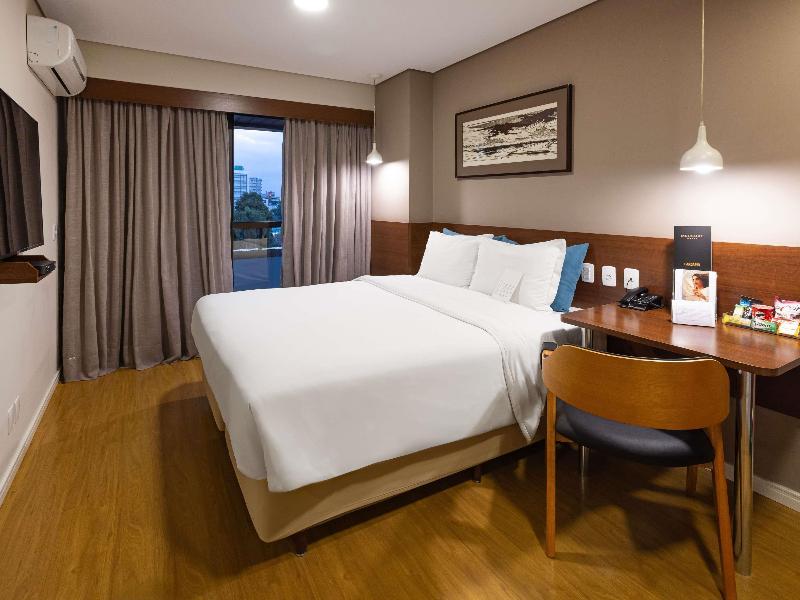 Mercure Curitiba Golden image