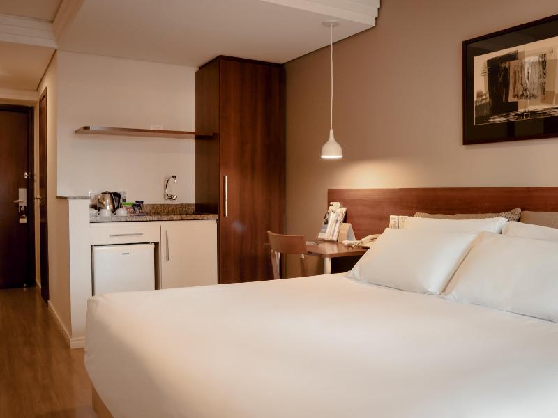 Mercure Curitiba Golden image