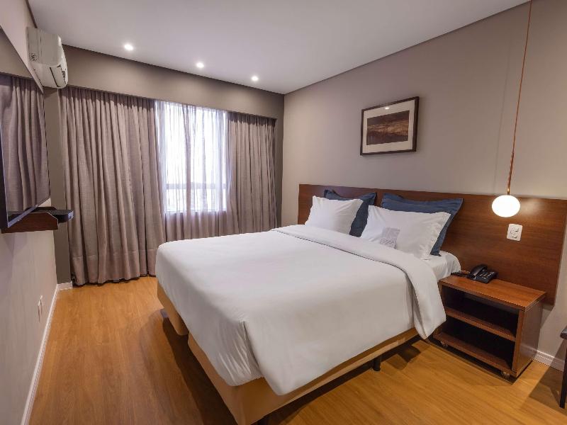 Mercure Curitiba Golden image