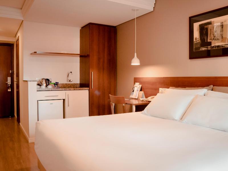 Mercure Curitiba Golden image