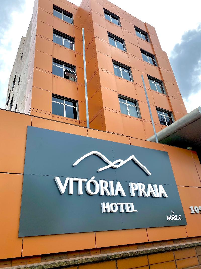 Vitória Praia Hotel by Nobile