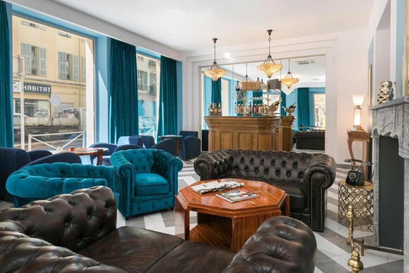 The Jay Hotel by HappyCulture