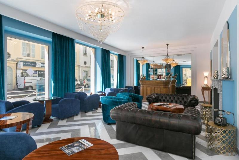 The Jay Hotel by HappyCulture