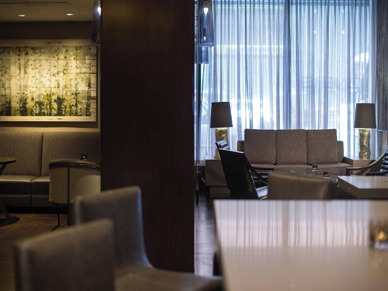 Calgary Marriott Downtown Hotel image