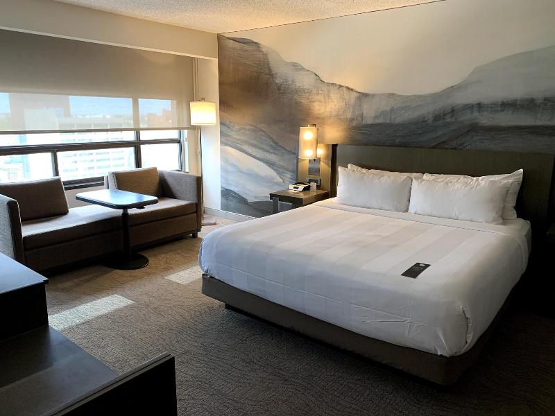 Calgary Marriott Downtown Hotel image