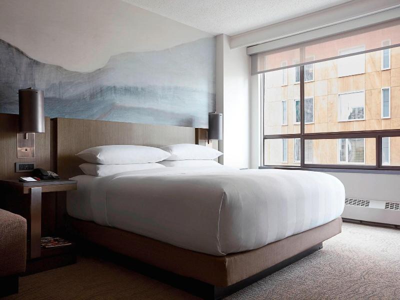Calgary Marriott Downtown Hotel image