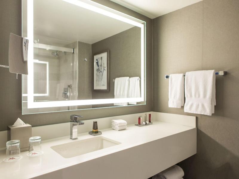 Calgary Marriott Downtown Hotel image