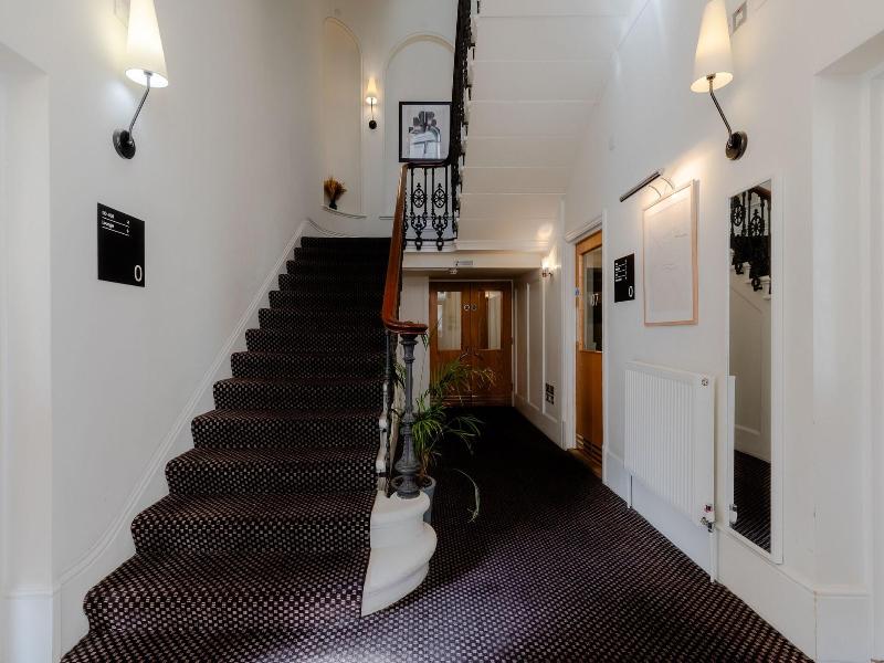Kensington House Hotel image