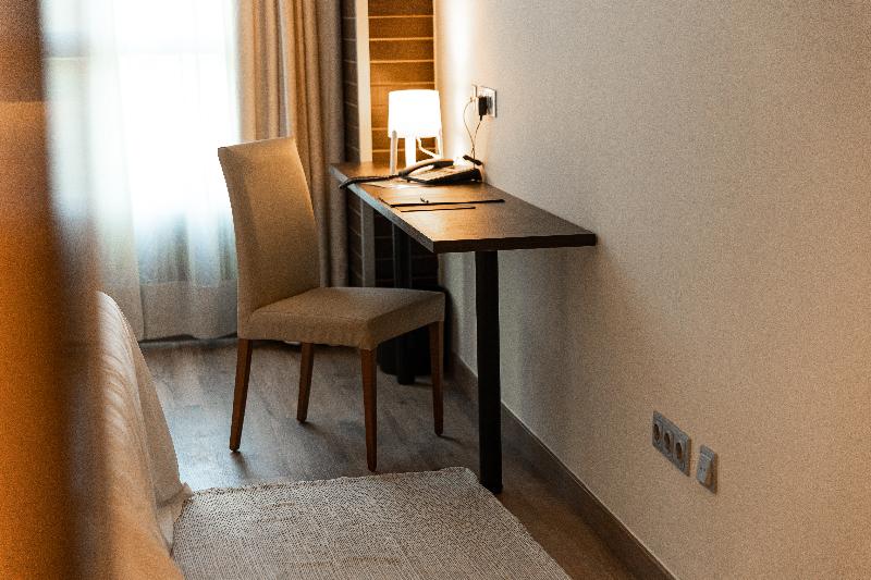 Nastasi Hotel & SPA image