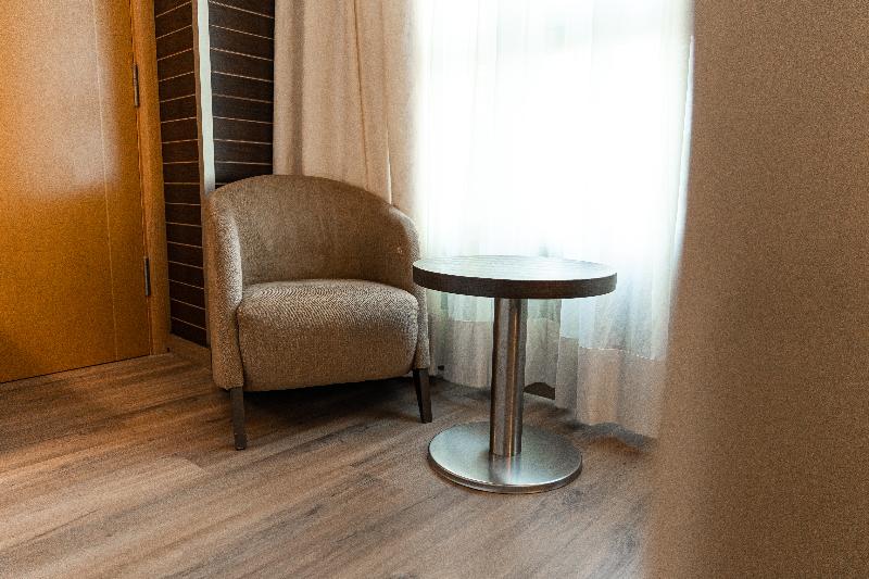 Nastasi Hotel & SPA image