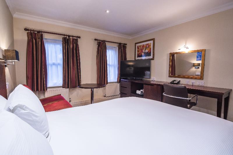 Avisford Park Hotel image