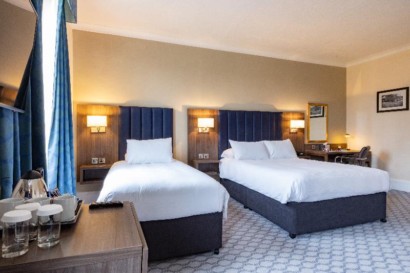 Avisford Park Hotel image