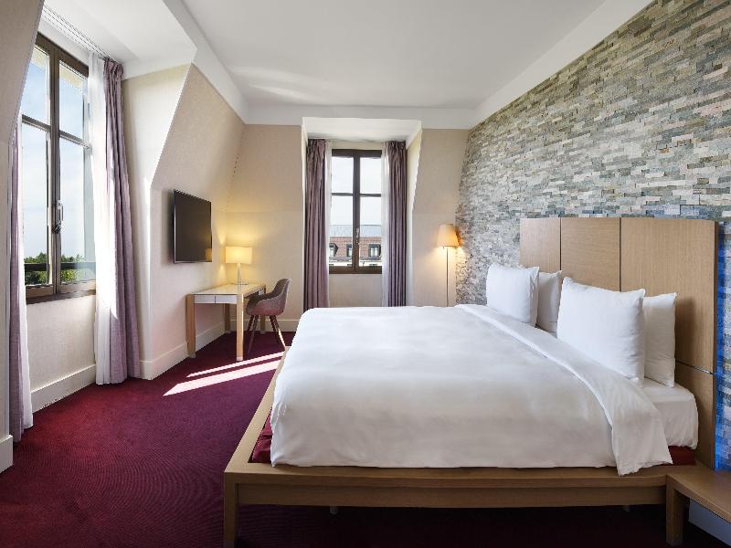Crowne Plaza Paris Marne-la-Vallée image