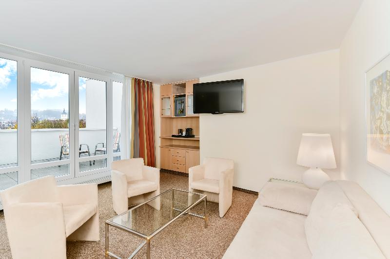 SCOTTY + PAUL Hotel Deggendorf image