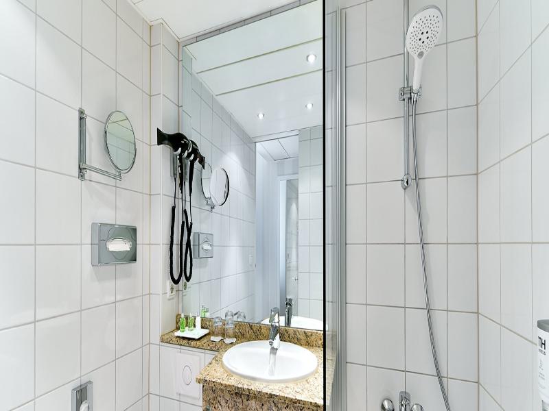 NH Erlangen image