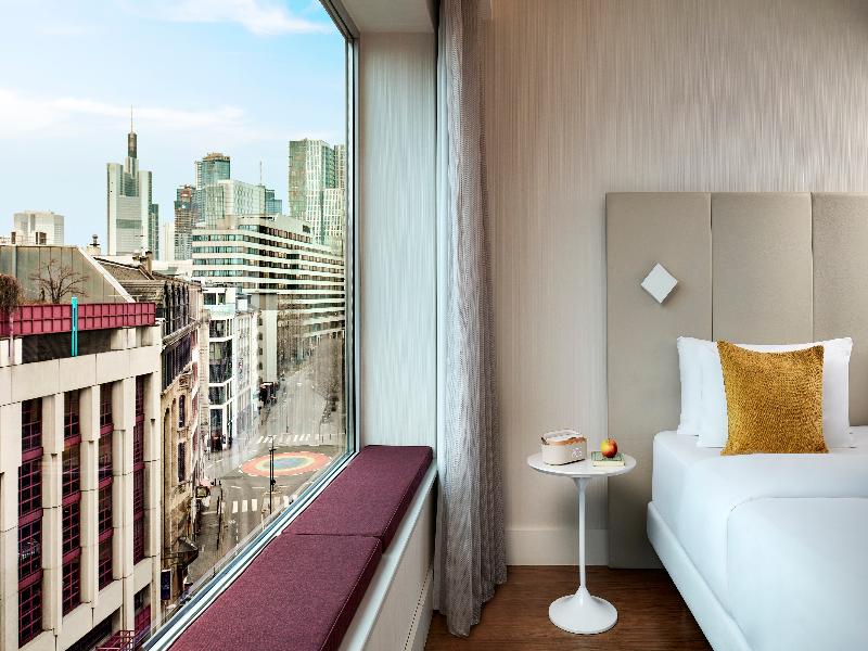 Avani Frankfurt City Hotel image