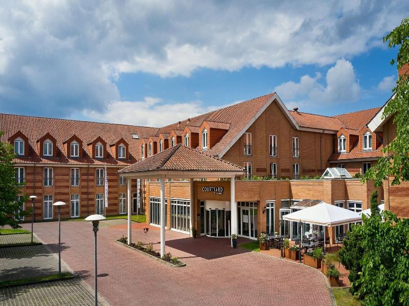 Courtyard Schwerin image