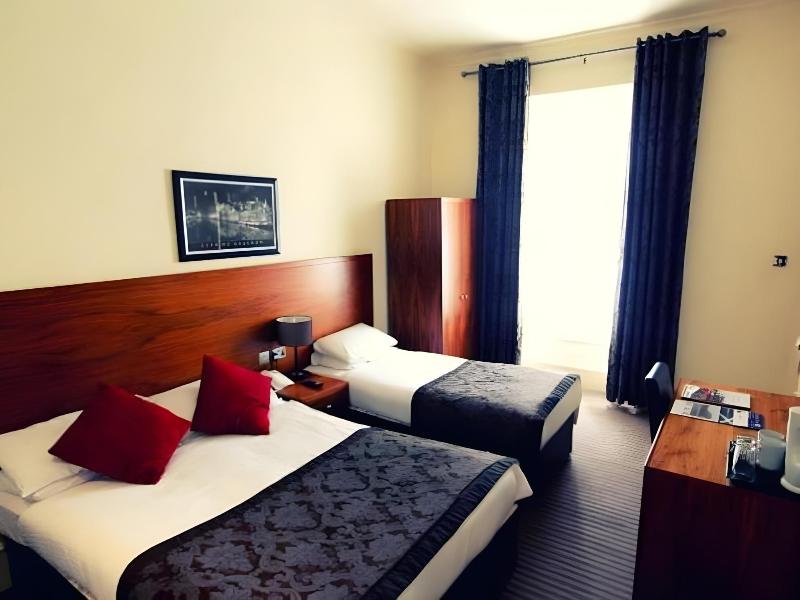 Alexander Thomson Hotel image