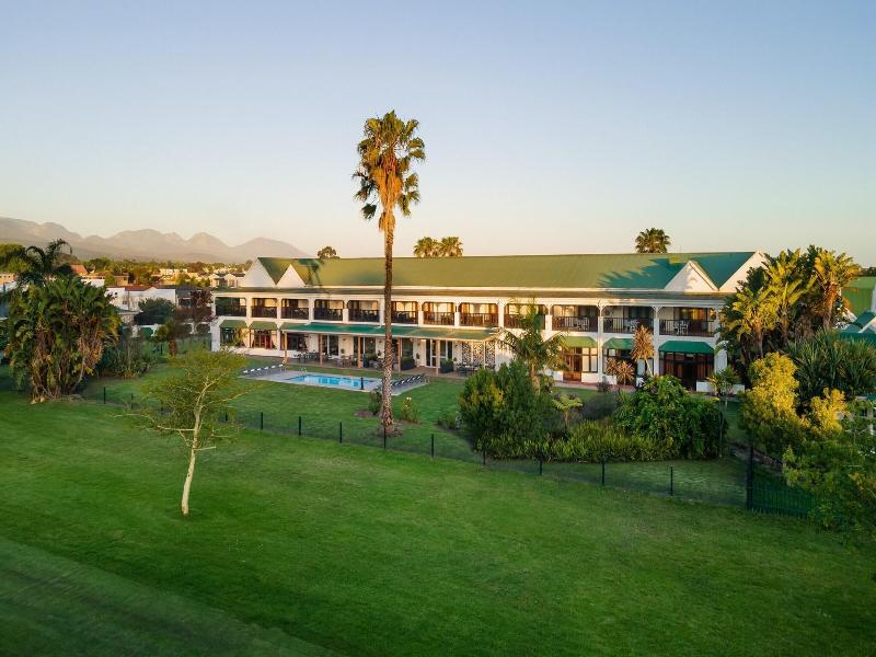 Protea Hotel George King George