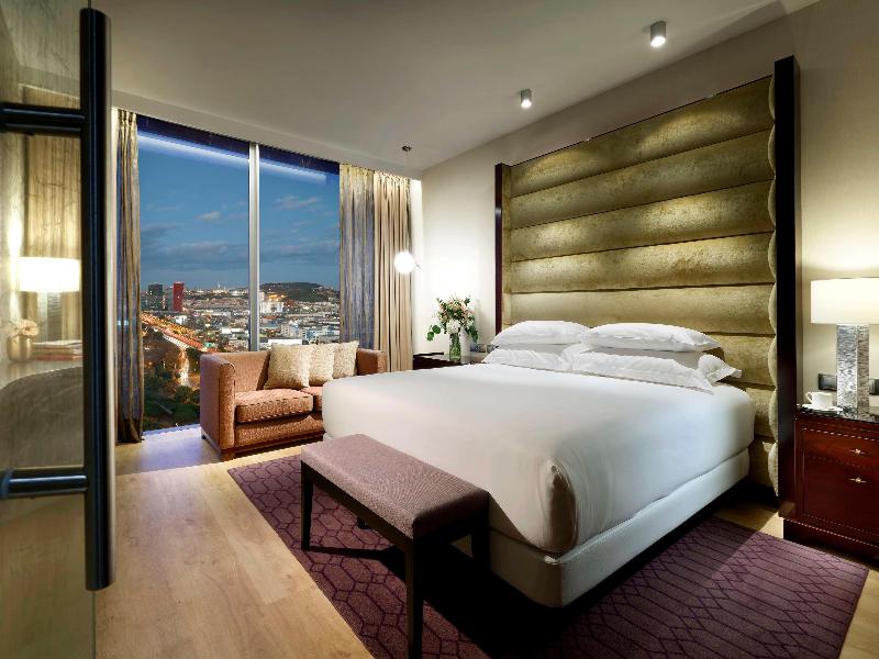 Hyatt Regency Barcelona Tower image