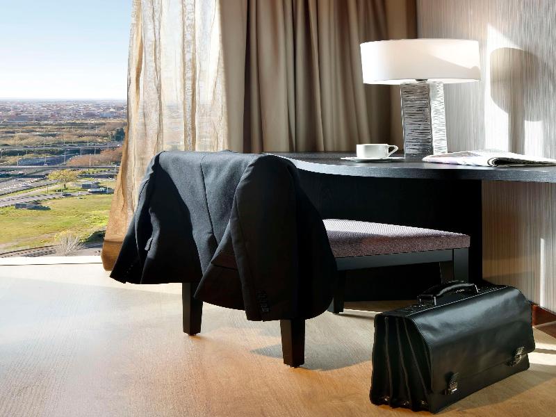 Hyatt Regency Barcelona Tower image