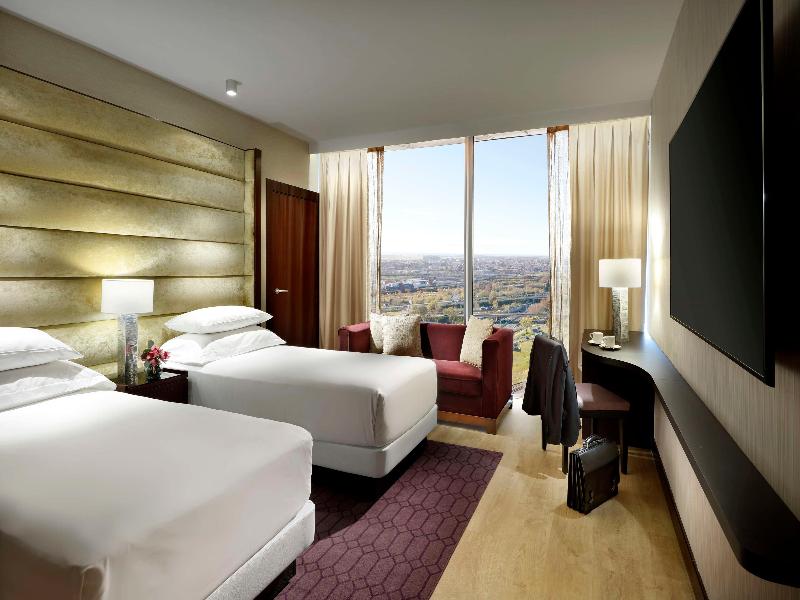 Hyatt Regency Barcelona Tower image