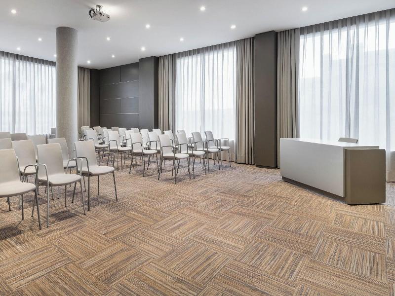 AC Hotel by Marriott Alicante image
