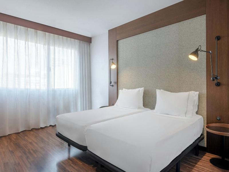 AC Hotel by Marriott Alicante image