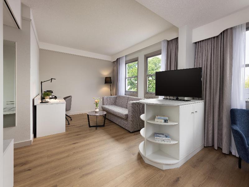 NH Bussum Jan Tabak image
