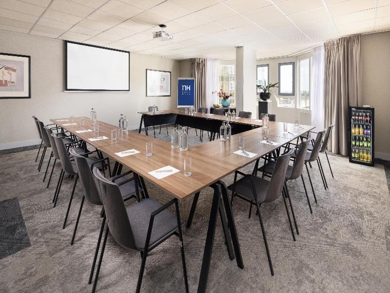 NH Zandvoort image