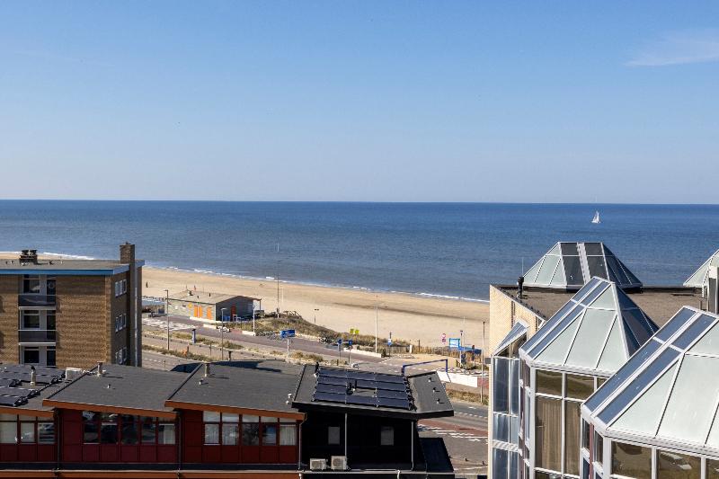 NH Zandvoort image