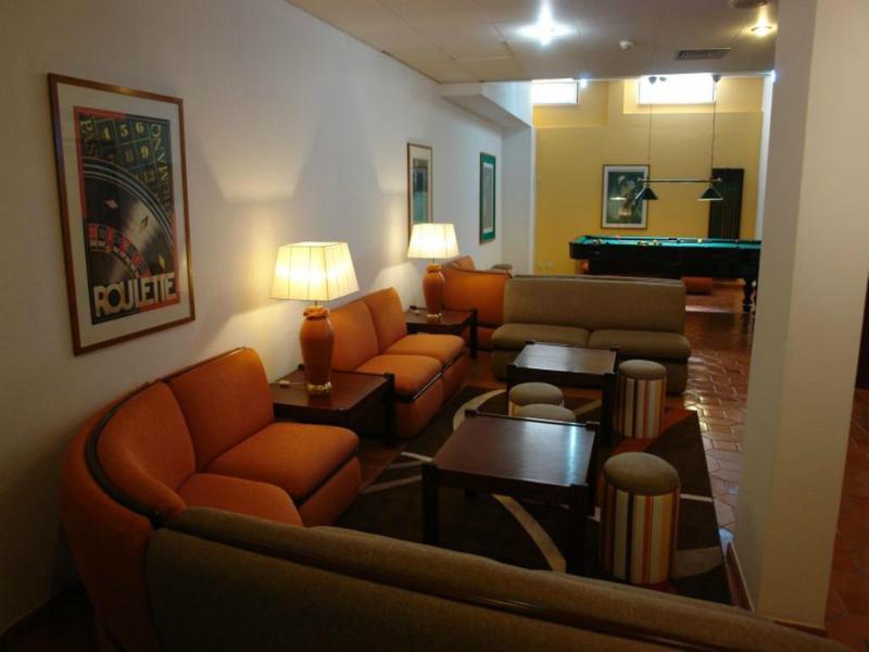 Residencial Lagosmar Hotel
