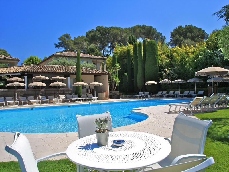 De Mougins image