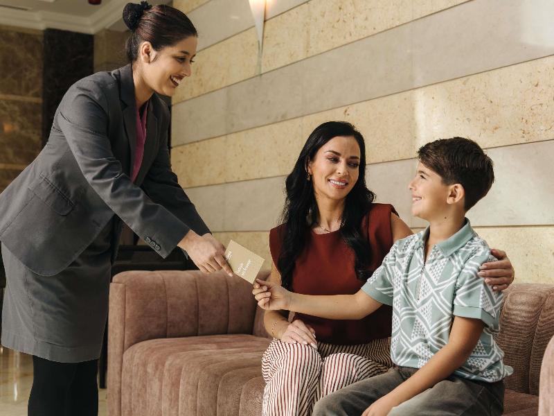Movenpick Hotel & Apartments Bur Dubai image