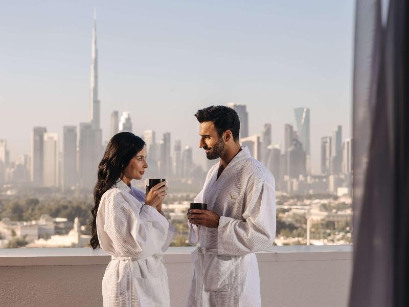 Movenpick Hotel & Apartments Bur Dubai image