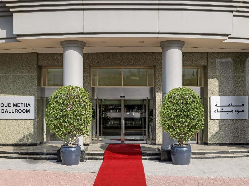 Movenpick Hotel & Apartments Bur Dubai image