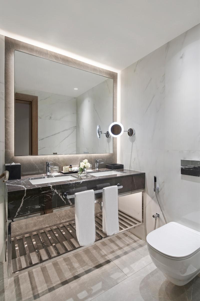 Fairmont Dubai image