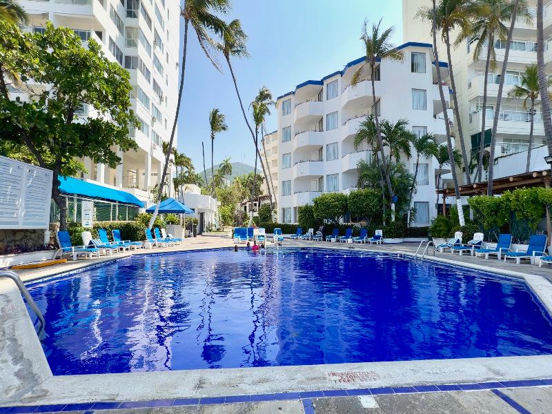 Acapulco Malibu