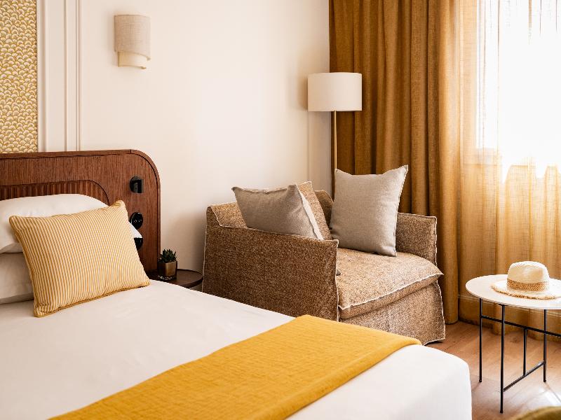 Hotel Lepoussin image