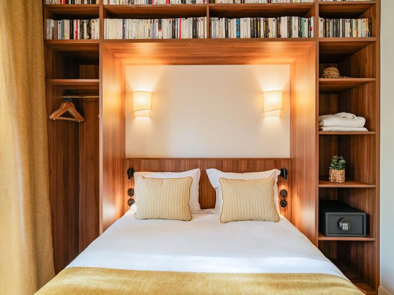 Hotel Lepoussin image