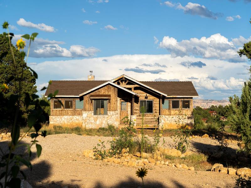 Zion Mountain Ranch image
