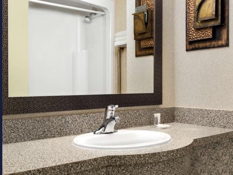 Days Inn Suites by Wyndham By the Falls image