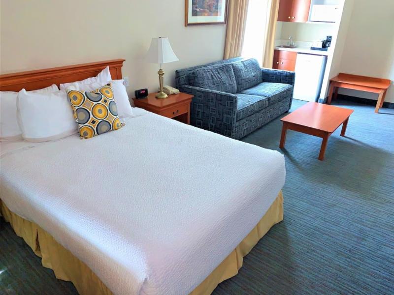 Days Inn Suites by Wyndham By the Falls image