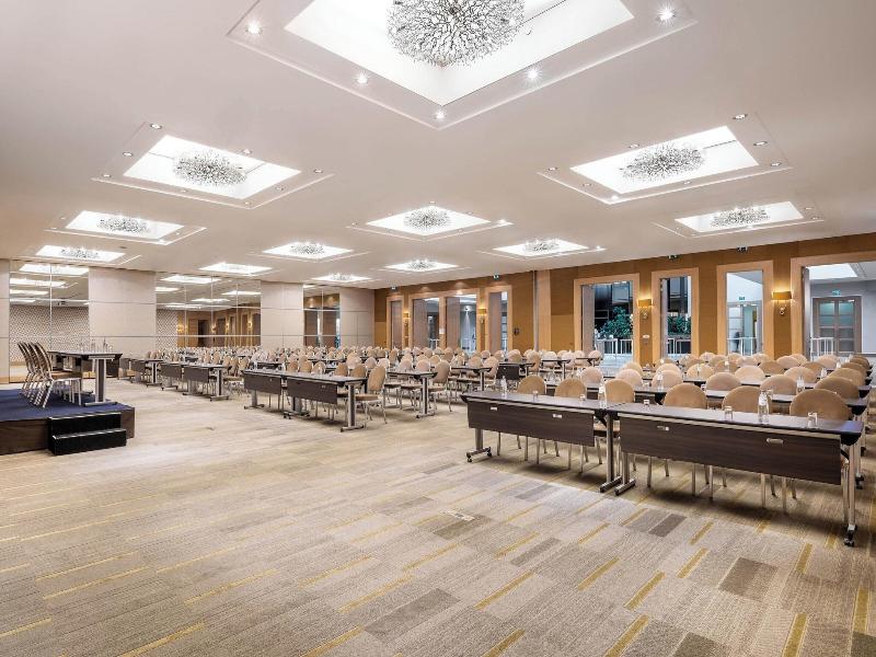 Sheraton Brussels Airport image