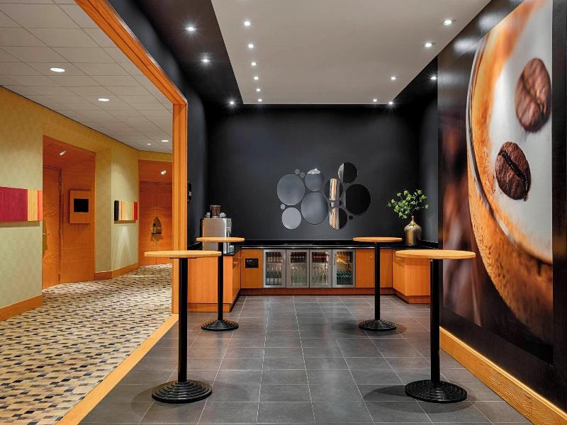 Sheraton Brussels Airport image